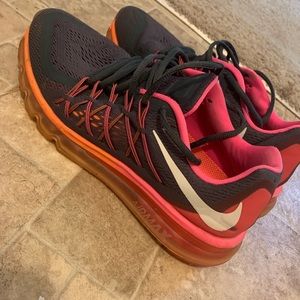 Women’s Nike Air Max